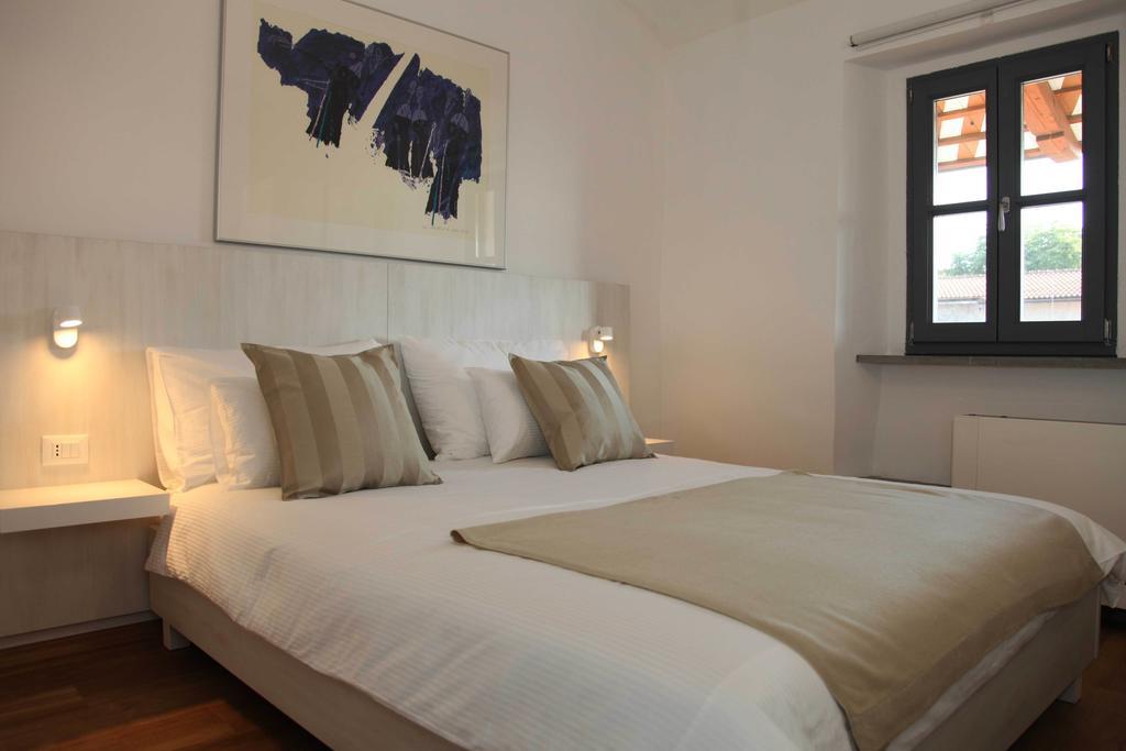 Dvor Apartments&Rooms Dobrovo Zimmer foto